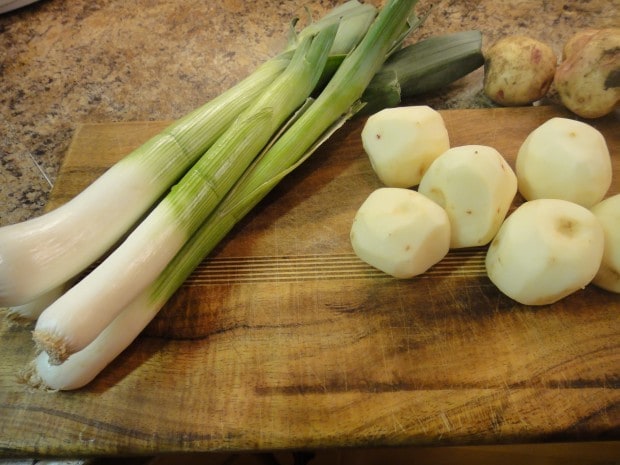 Potatoes and leeks for Vegan Vichyssoise