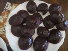 Red Velvet Chocolate Beet Cookies