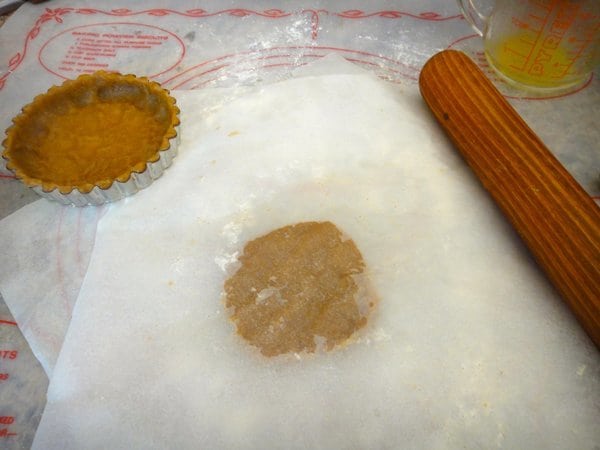 rolling crust for Whole Wheat Olive Oil Pastry for Spinach and Blue Cheese Tart | Letty's Kitchen