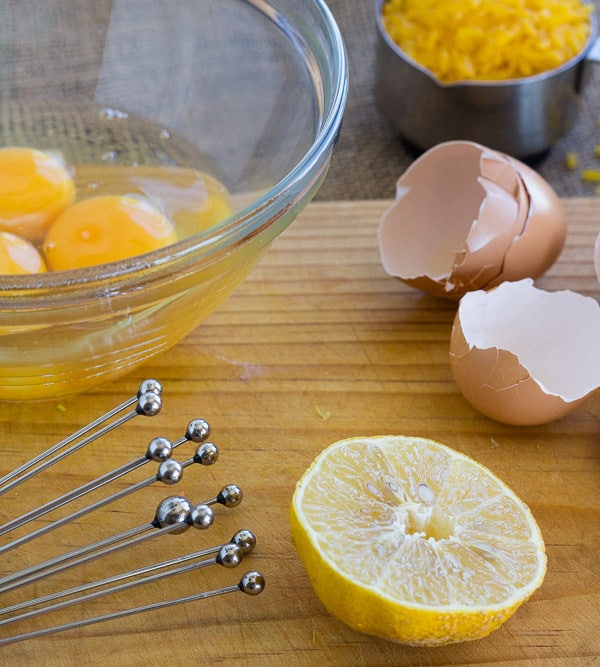 Lemon juice, egg, and orzo for Leeks and Carrots for Vegetarian Greek Egg and Lemon Soup with Orzo