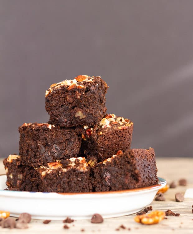Vegan Gluten Free Chocolate Pecan Brownies | Letty's Kitchen